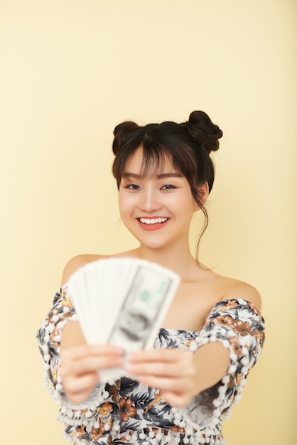 六合彩彩票品牌推荐